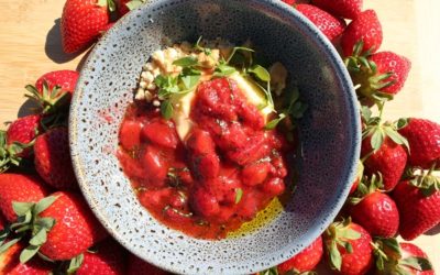 Olive Oil & Pepper Stewed Strawberries