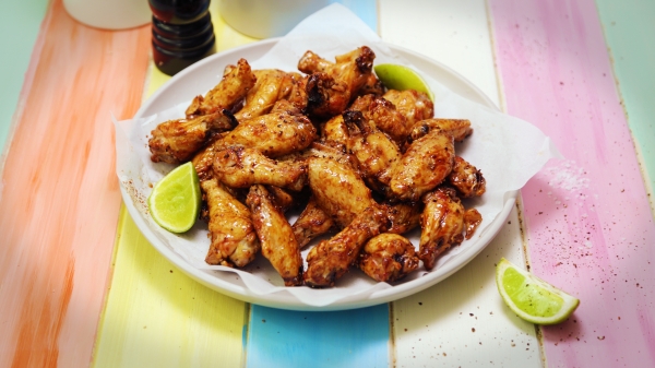 2036 Indonesian Black Pepper Chicken Wings recipe - The Cooks Pantry