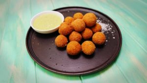 2044 Fried Olives with Lemon-Herb Mayonnaise recipe - the cooks pantry