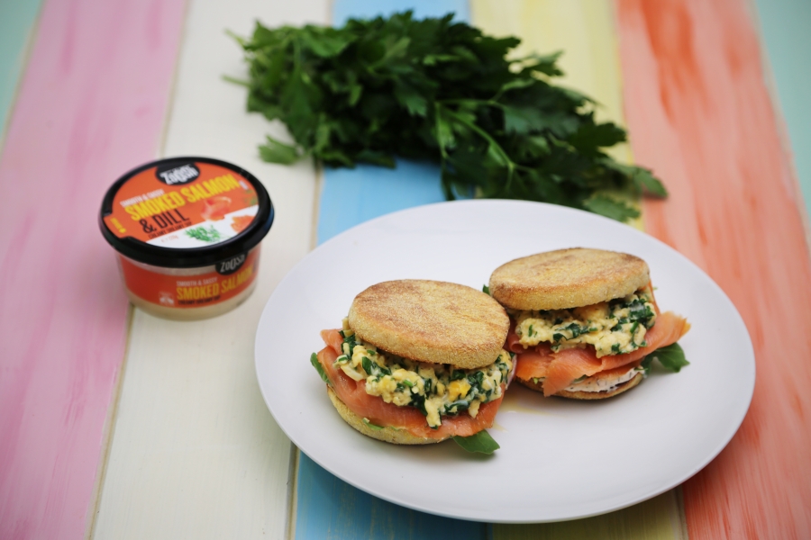 2288 Ultimate Salmon and scrambled egg sandwich recipe - the cooks pantry